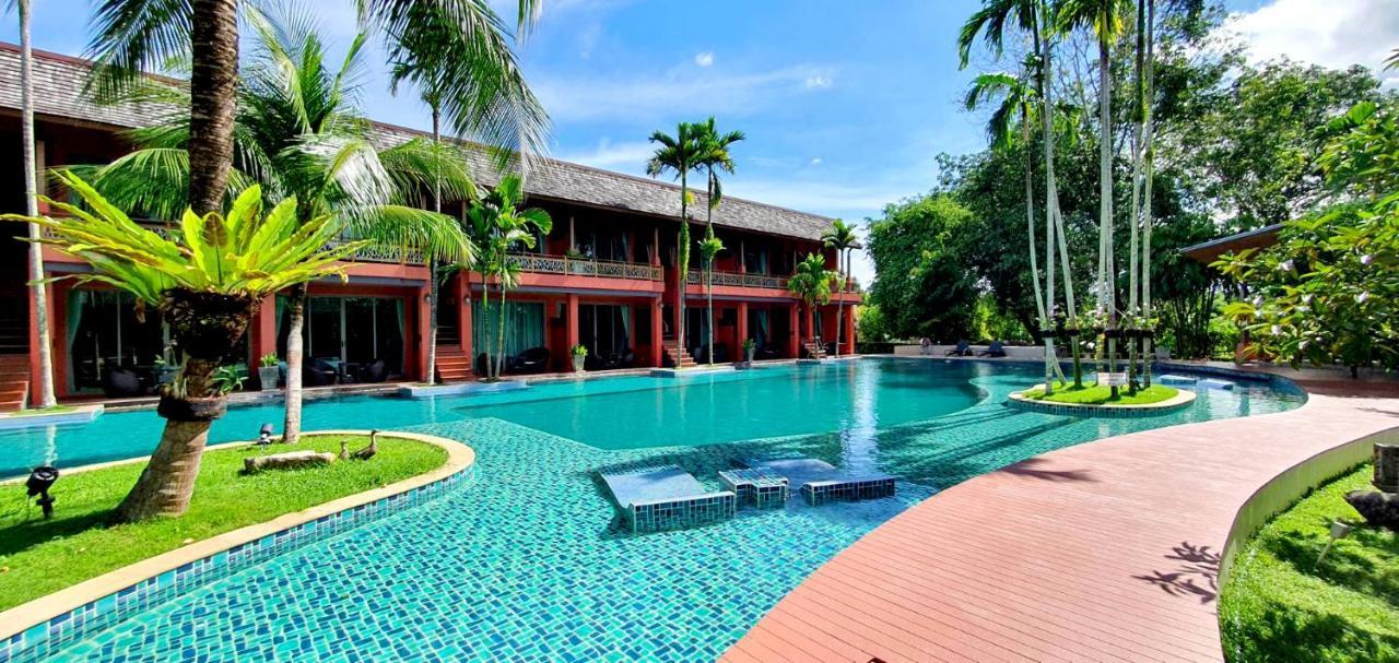 Mai Morn Resort Sha Plus Phuket Exterior foto